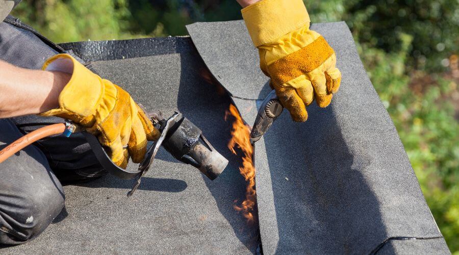 Professional residential roofers in Greensburg, IN